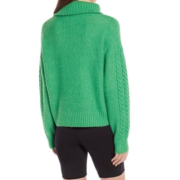 SOMETHING NAVY Turtleneck Sweater Green Women’s Size Large - Picture 2 of 10